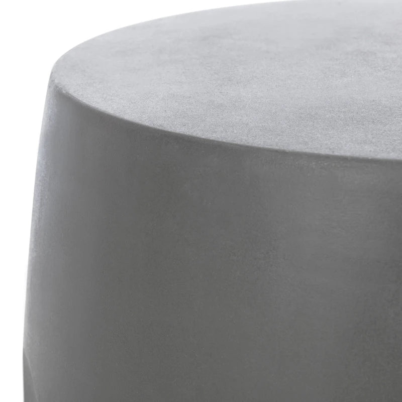 Table d'appoint carrée en béton gris foncé pour 1 personne