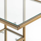 Table d'appoint en métal doré en forme de C avec étagères en verre trempé, 1 personne