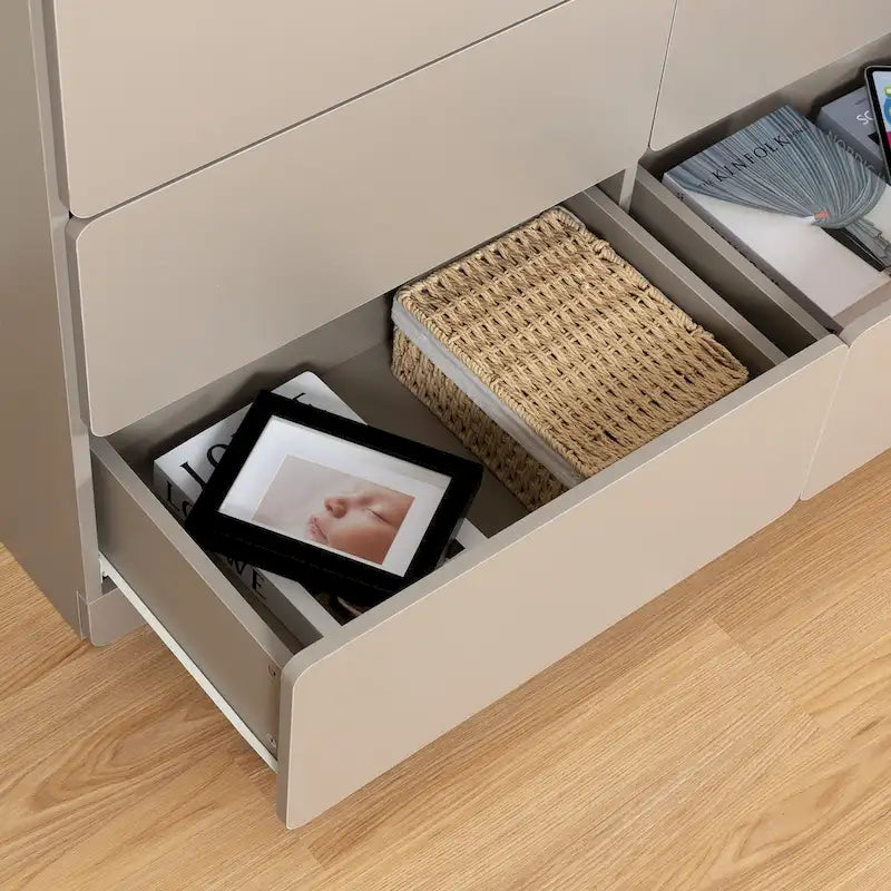 Commode sans poignée à 6 tiroirs, gris clair / gris foncé / marron, style moderne, usage unique
