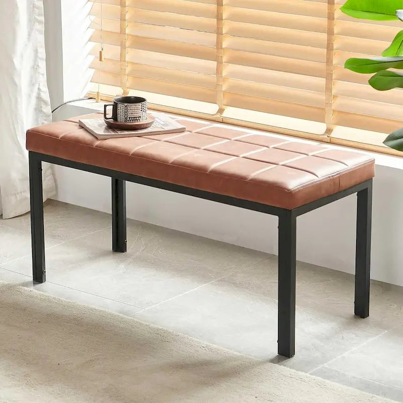 Banc capitonné en similicuir marron avec pieds en métal noir — 1 ou 2 pièces